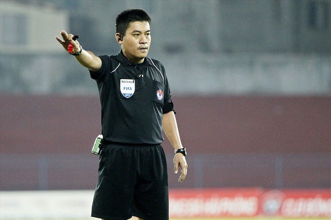 Trọng tài FIFA Nguyễn Hiền Triết ngất xỉu ở bài kiểm tra thể lực giữa mùa giải - Ảnh 1.