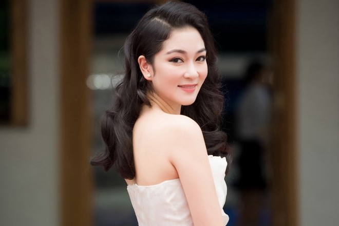 Hoa hậu Việt Nam 2004: Vướng tin đồn bị đánh ghen ở tuổi 18, đám cưới bất ngờ ở tuổi 23 và cuộc sống bình yên sau giông bão ở tuổi 34 với đại gia bí ẩn - Ảnh 8.
