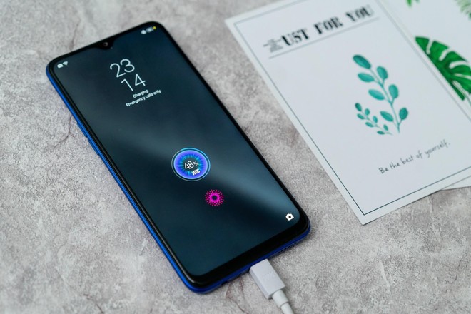 Nghe dung lượng pin smartphone khủng thì hay, nhưng thiếu tính năng này thì cũng bằng không - Ảnh 1.