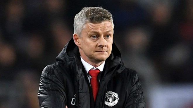 Chiếc ghế giám đốc bỏ trống tại Old Trafford và cái xe đồ chơi của Solskjaer - Ảnh 4.