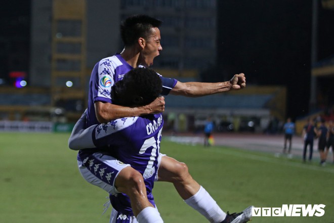 Hà Nội FC vào chung kết AFC Cup Đông Nam Á: VFF thưởng 300 triệu đồng - Ảnh 1.