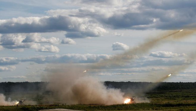 Vũ khí Nga phô diễn sức mạnh tại triển lãm quân sự Army 2019 - Ảnh 2.