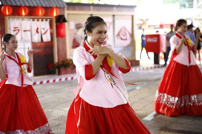 Coca-Cola và những cú “bắt trend thần sầu” vì quá hiểu nhu cầu đi đâu, ăn gì của giới trẻ Việt - Ảnh 10.