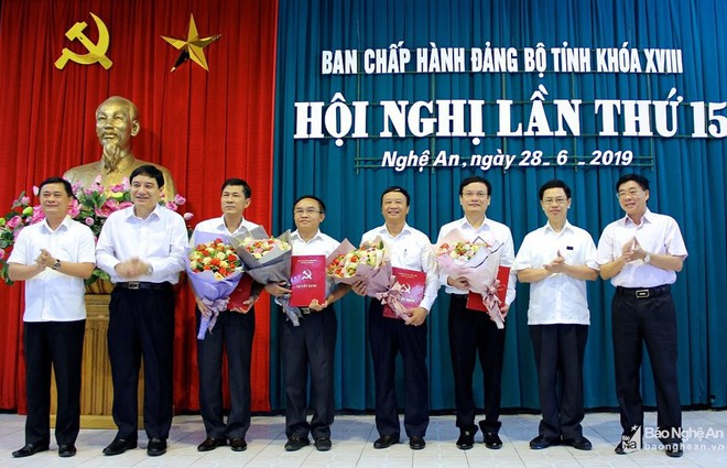 Ban Bí thư Trung ương Đảng chỉ định nhân sự 2 tỉnh - Ảnh 1.