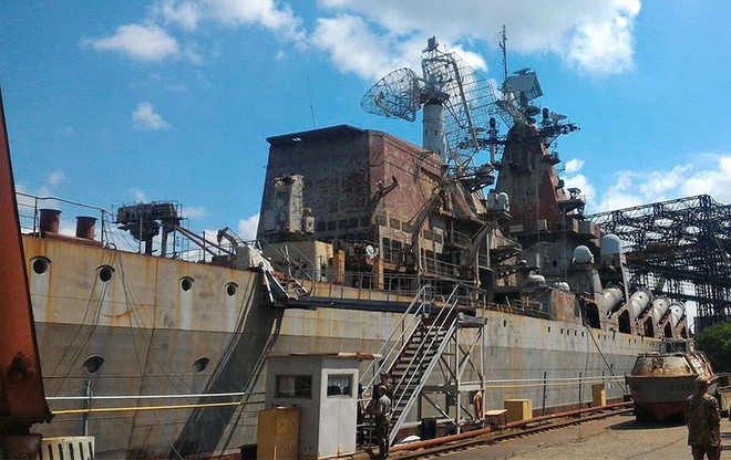 Tiếc nuối tuần dương hạm cực mạnh của Ukraine trong tình trạng gỉ sét - Ảnh 2.