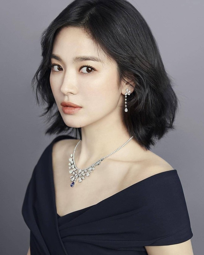 Giữa lùm xùm ly hôn, Song Hye Kyo bị “khui” chuyện chảnh chọe, mắc bệnh ngôi sao ở Trung Quốc - Ảnh 1.