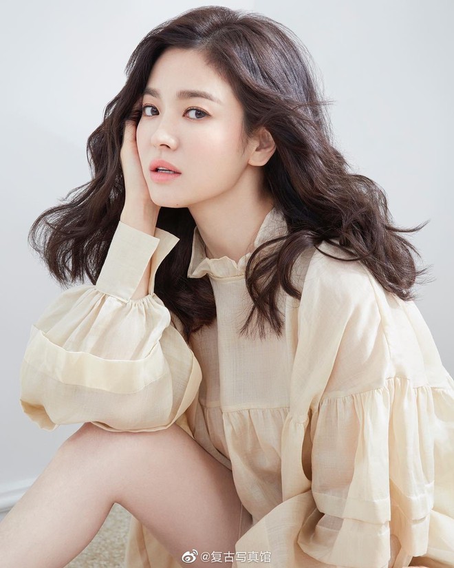 Giữa lùm xùm ly hôn, Song Hye Kyo bị “khui” chuyện chảnh chọe, mắc bệnh ngôi sao ở Trung Quốc - Ảnh 4.