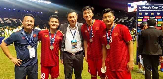 VFF thưởng ĐT Việt Nam thêm 300 triệu đồng với ngôi á quân Kings Cup 2019 - Ảnh 1.