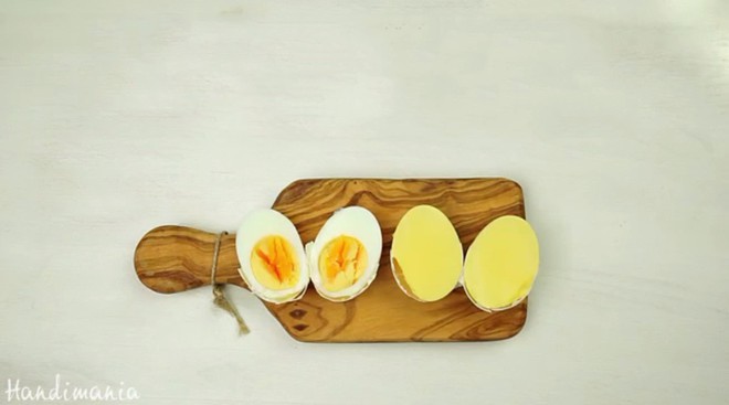 Trứng luộc toàn lòng đỏ - tưởng bất khả thi mà dễ không tưởng với mẹo vặt từ đầu bếp Nhật - Ảnh 9.