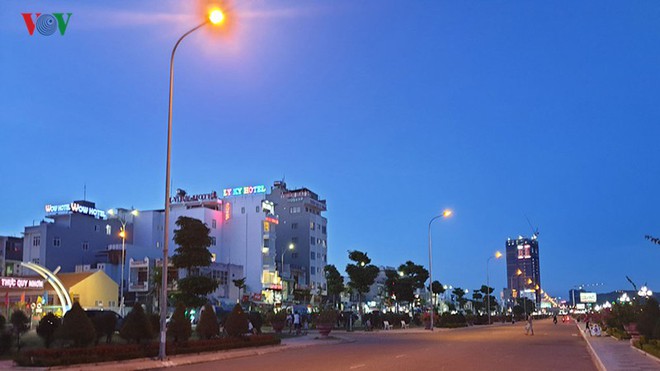 Bình Định di dời 3 khách sạn lớn, trả lại bờ biển cho dân - Ảnh 3.