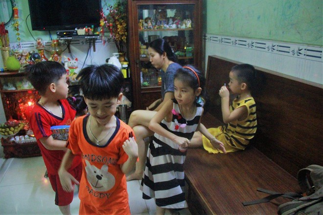 Những nhóc tì siêu quậy trong ca sinh 5 duy nhất ở Việt Nam - Ảnh 6.