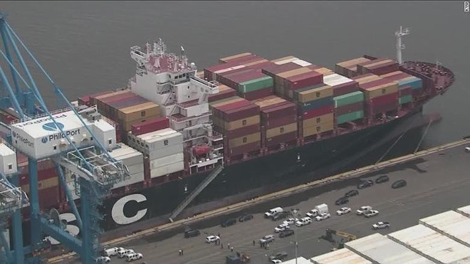 Mỹ bắt tàu hàng chở 20 tấn cocaine  - Ảnh 1.