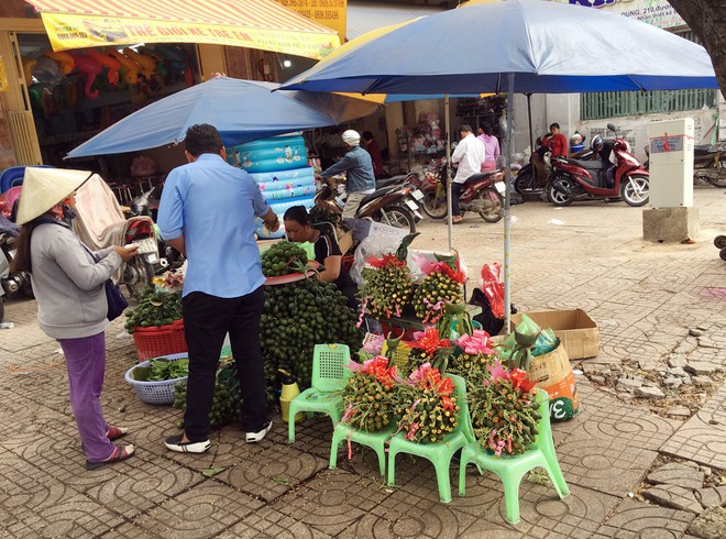 Chợ Sài Gòn hơn nửa thế kỷ se duyên cho các cặp đôi - Ảnh 3.