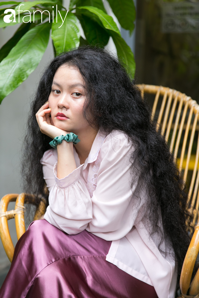 Cô gái sở hữu mái tóc xù độc nhất Việt Nam, từng bị nhiều người trêu chọc và giờ tự hào vì cái khác biệt của chính mình - Ảnh 9.