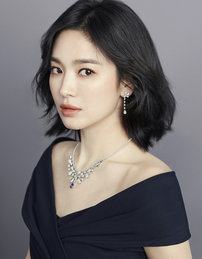 Choáng với nhà Song Hye Kyo thuê hậu ly hôn: Villa siêu xa xỉ, hàng xóm là Lee Young Ae, mỹ nam BTS và dàn sao khủng - Ảnh 1.