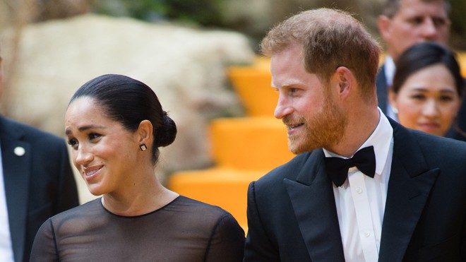 Meghan Markle lần đầu lên tiếng than thở về cuộc sống hoàng gia, ám chỉ sâu cay nhiều điều khiến dư luận dậy sóng - Ảnh 2.