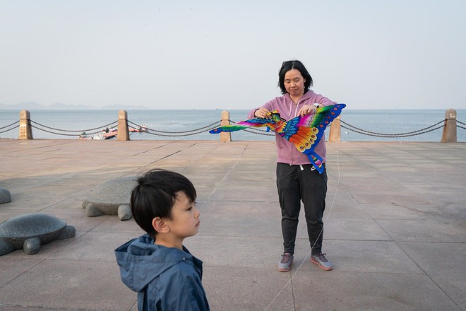 Nỗi khổ của phụ nữ Trung Quốc: Ở công ty thì bị phân biệt, về nhà cam chịu chồng ngoại tình, ngược đãi vì lo sợ ly hôn trắng tay - Ảnh 3.