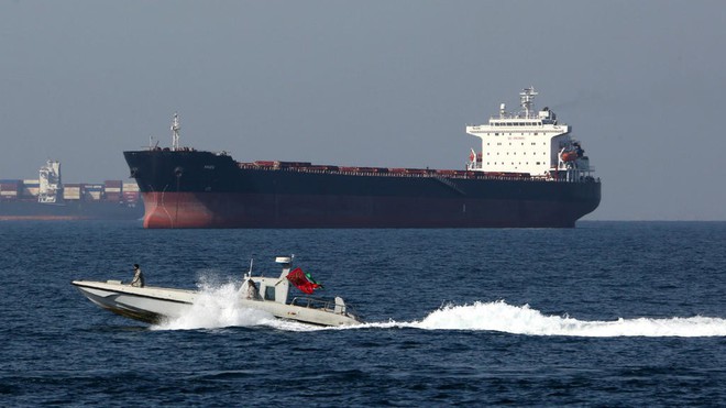 Động thái bất ngờ của Gilbraltar 36 giờ trước khi bắt tàu Iran và kịch bản cuộc chiến tàu dầu vùng Vịnh - Ảnh 8.