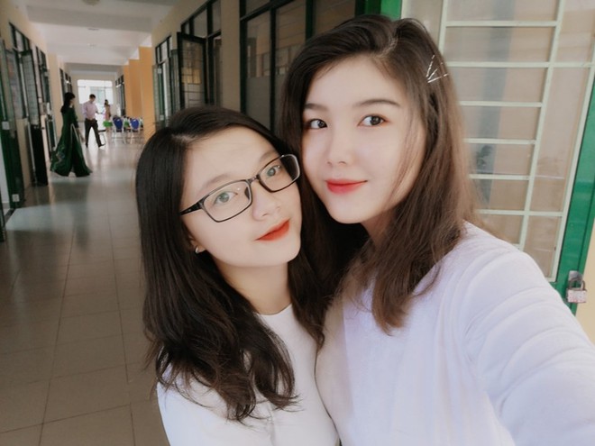 Lộ diện 2 cô em gái giống diễn viên Lê Phương như đúc: Cô ba là MC truyền hình, cô út học giỏi đỗ 4 trường đại học - Ảnh 7.