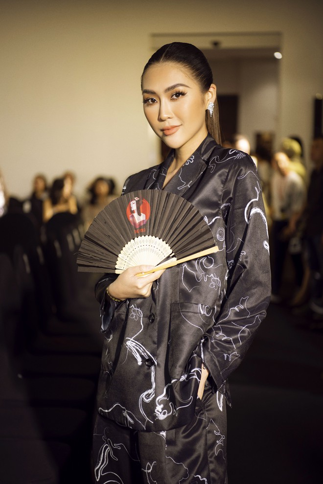 Hoa hậu Tường Linh tự tin đi sự kiện sau khi công khai chuyện từng yêu người có vợ - Ảnh 6.