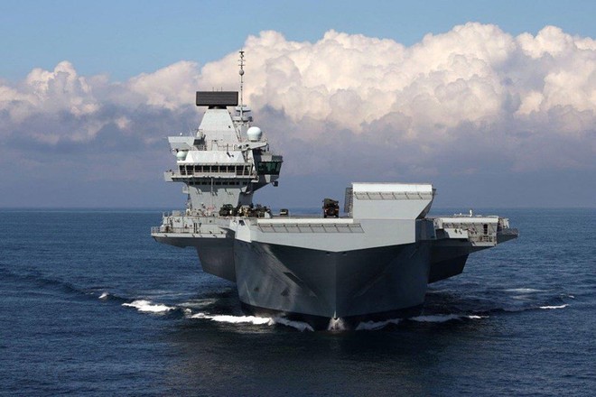 Chiến lược của Anh nhìn từ tàu sân bay HMS Queen Elizabeth - Ảnh 1.