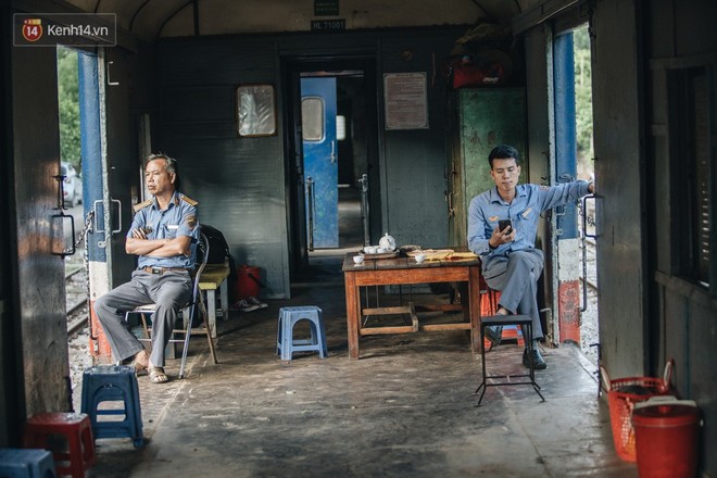 8 giờ trên chuyến tàu kỳ lạ nhất Việt Nam: Rời ga mà không có một hành khách nào - Ảnh 14.