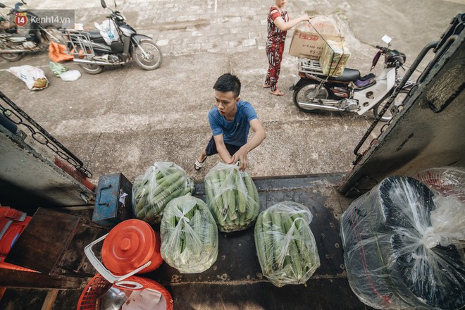 8 giờ trên chuyến tàu kỳ lạ nhất Việt Nam: Rời ga mà không có một hành khách nào - Ảnh 18.