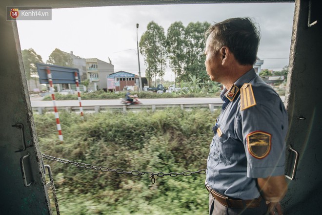8 giờ trên chuyến tàu kỳ lạ nhất Việt Nam: Rời ga mà không có một hành khách nào - Ảnh 40.