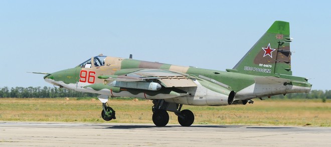 Tập đoàn Sukhoi: Xứng tầm anh tài bậc nhất TG - Đỉnh cao tiêm kích tàng hình Su-57  - Ảnh 12.