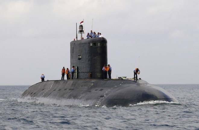 Myanmar gây sốc ở Đông Nam Á: Lặng lẽ mua tàu ngầm Kilo - Bất ngờ danh tính người bán! - Ảnh 1.