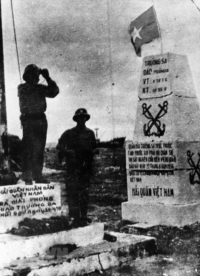 [Photo] Kỷ niệm 55 năm Ngày đánh thắng trận đầu của Hải quân Việt Nam - Ảnh 15.