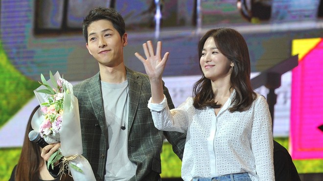 Tuyên bố dừng hoạt động vì ly hôn, ai ngờ Song Joong Ki vẫn âm thầm tham gia hoạt động mới - Ảnh 2.