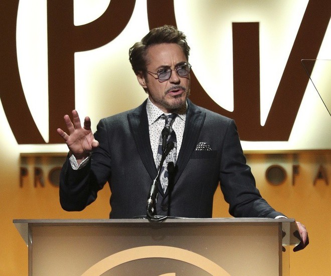 Kế hoạch giải cứu Trái đất trong 10 năm của Robert Downey Jr - Iron Man từ phim bước ra đời là đây chứ đâu - Ảnh 1.