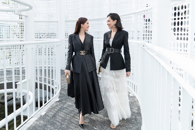 Hoa hậu Thu Hoài mặc thanh lịch, vui vẻ hội ngộ Kim Phượng trong sự kiện  - Ảnh 7.