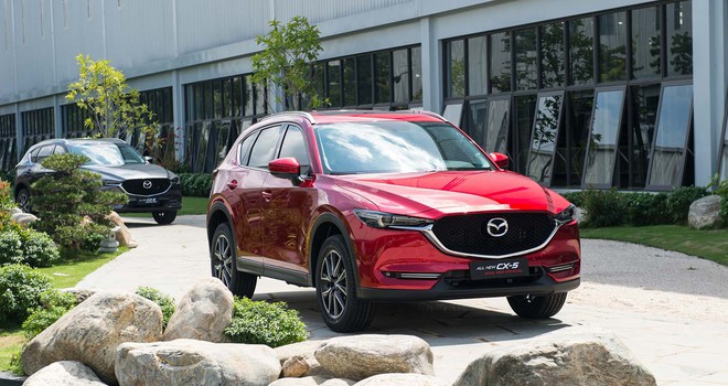 Mazda CX-5 giảm giá 30 triệu đồng, BT 50 ưu đãi mạnh tay - Ảnh 1.