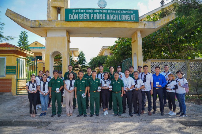 Vượt ngàn hải lý, kiến tạo khát vọng lớn cho quân và dân vùng biển đảo đất nước - Ảnh 5.