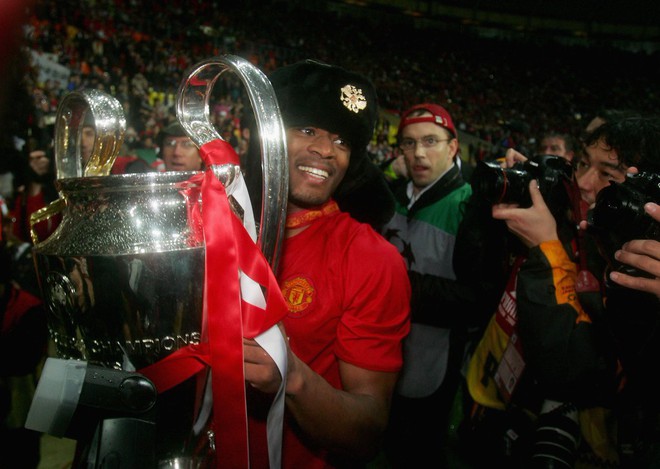 Patrice Evra: Lời sấm đêm vô địch Champions League của Sir Alex khiến Man United bất tử - Ảnh 9.