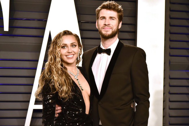 Truyền thông Mỹ vào cuộc vụ Miley Cyrus và Liam Hemsworth ly hôn, hé lộ nguyên nhân đường ai nấy đi - Ảnh 1.