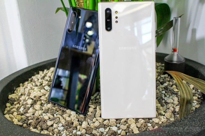 Báo công nghệ quốc tế khen chê gì về cặp đôi Galaxy Note 10 - Ảnh 4.