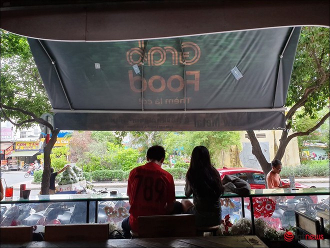 GrabFood mở quán cà phê ở Sài Gòn? - Ảnh 3.
