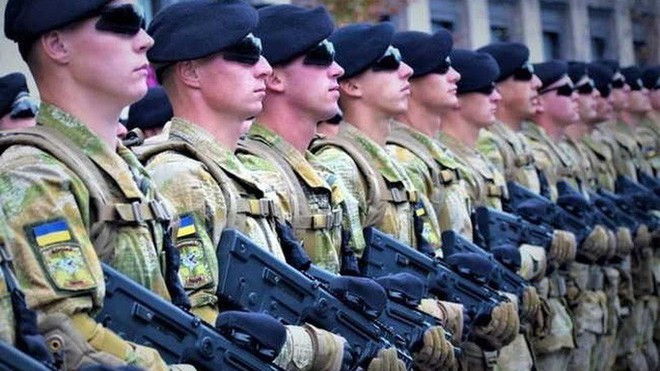Báo Đức: Đông Âu rầm rộ vũ trang vì... sợ Nga - Ảnh 2.