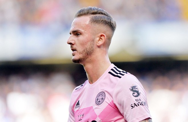 MU phát sốt vì James Maddison, Dybala chạy sang PSG - Ảnh 1.