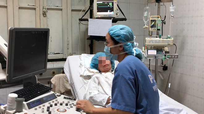 Bệnh viện Việt Đức thiết lập kỷ lục mới, ghép 6 tạng cho 5 người - Ảnh 4.