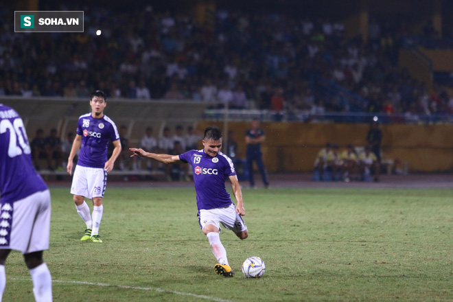 Fan Đông Nam Á trầm trồ vì Quang Hải, chỉ ra điều vượt trội Messi Thái - Ảnh 2.