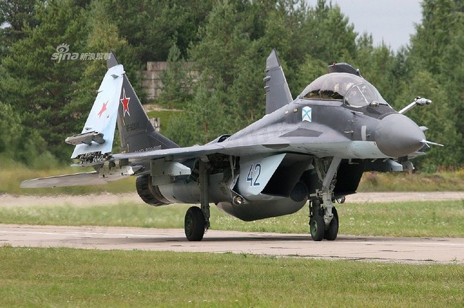 [ẢNH] Chuỗi ngày buồn của tiêm kích hạm MiG-29K khi hải quân Nga không còn tàu sân bay - Ảnh 12.