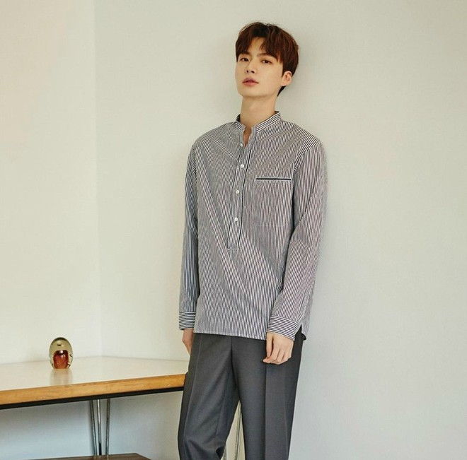 Ahn Jae Hyun nhận quả đắng đầu tiên vì bị cho là có nhân cách tệ hại - Ảnh 1.