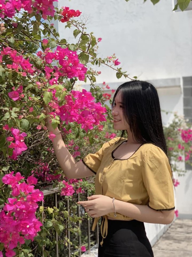 Bất ngờ trước nét đẹp Hoa hậu của con gái Trịnh Kim Chi dù chỉ mới 16 tuổi - Ảnh 8.