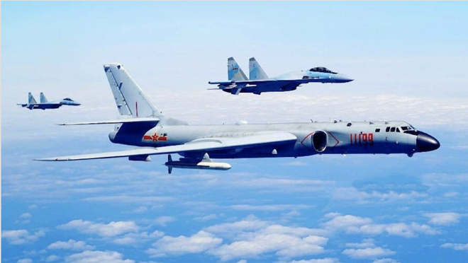 Đối đầu F-16V Đài Loan, Su-35 Trung Quốc liệu có nếm trái đắng? - Ảnh 1.
