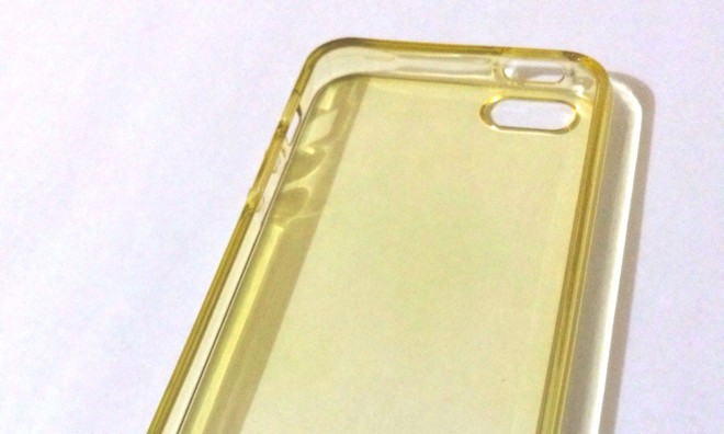 Tại sao case iPhone của bạn ngả vàng và bạn phải làm gì với nó? - Ảnh 1.