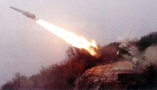 Nga tái triển khai tên lửa có khả năng mang đầu đạn hạt nhân gần Ukraine? - Ảnh 1.